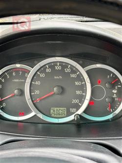 ميتسوبيشي L200